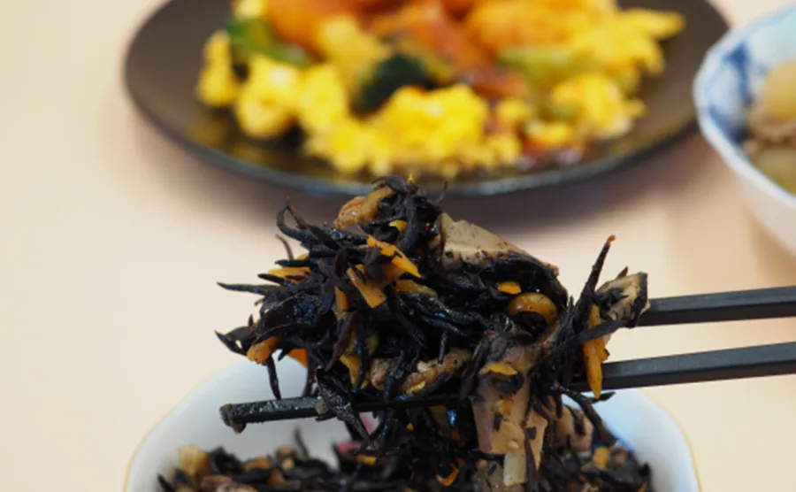 ひじきの煮物の画像