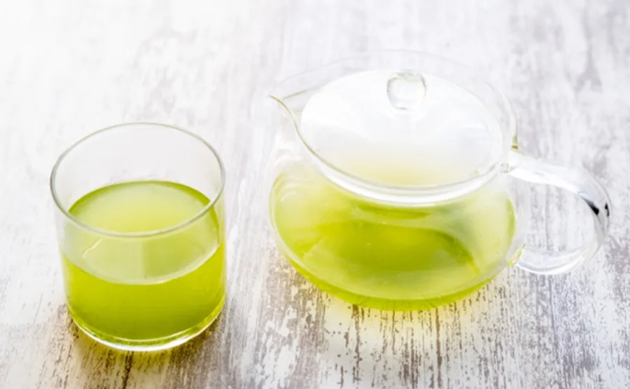 モリンガの葉とモリンガ茶のセットの画像